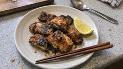 にんにく生姜だれで臭みなし。カリッと仕上がる「さばの竜田揚げ」レシピ(お弁当にも)