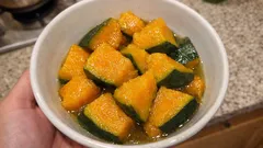 砂糖なしでもほくほく甘い—塩と水だけで作るシンプルかぼちゃの塩煮