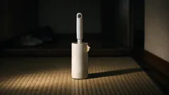 背中の湿布がひとりで貼れない悩みを解決するコロコロ活用術3ステップ