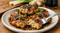 生おからでふんわり軽い、ヘルシー鶏つくね—蒸し焼きして甘辛だれをしっかり絡めるレシピ