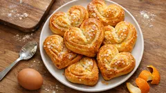 くるくる巻いてハート形に：植物油で軽やか「クオール・ディ・ブリオッシュ」オーブンもエアフライヤーもOK