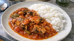 鯖の水煮缶で手軽に「サバカレー」玉ねぎとトマトで臭みが出にくい作り方