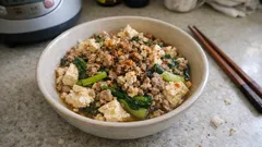 まな板なし・調味料はみりんと醤油だけ：合い挽き肉で作る簡単「肉豆腐」レシピ